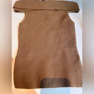 Aritzia- Babaton Sculpt Knit Top in Brown- NWT